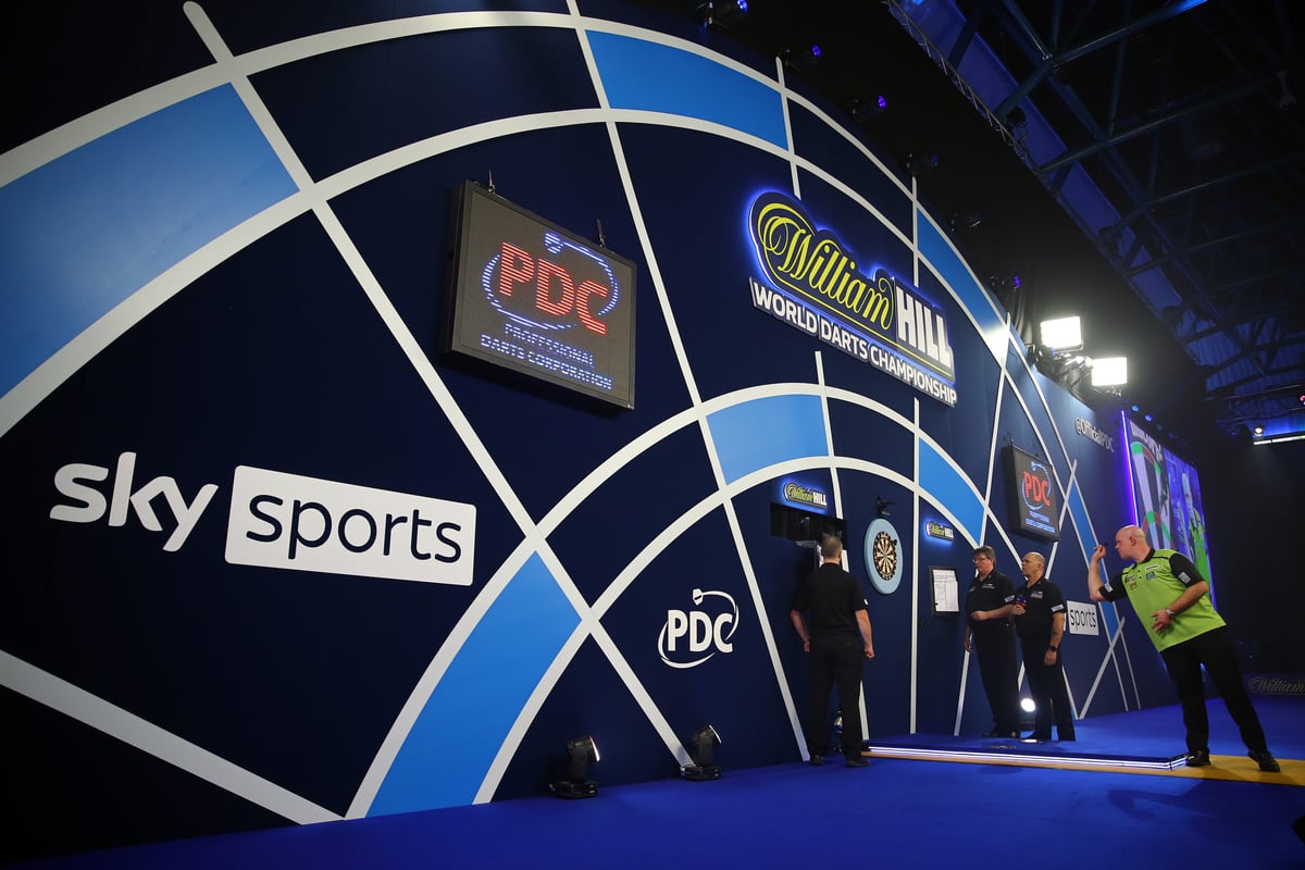 Guía Tour Card PDC 2027 — DARDOS.COM